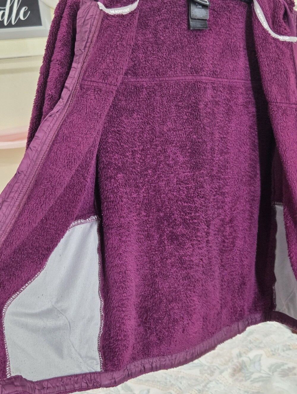 The North Face Girls Full-Zip Oso Plush Hoodie in Plum Girls Size XL/18 - Picture 10 of 11